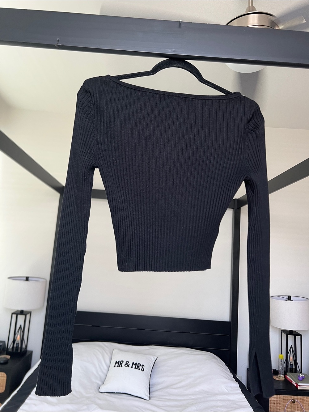 H&M Black Ribbed Boatneck Cropped Top